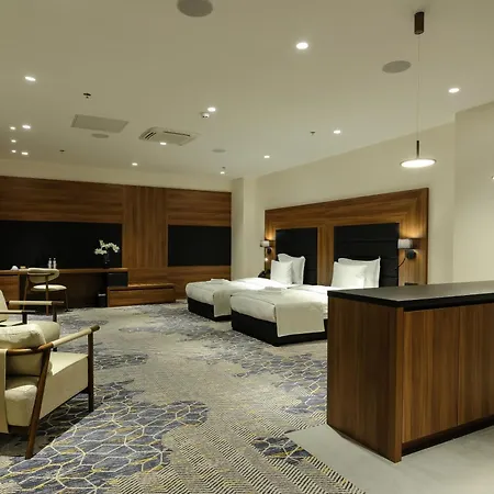 Hotell Vema 4*
